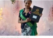Sephia Jangkup, dokter perempuan pertama dari suku Amungme